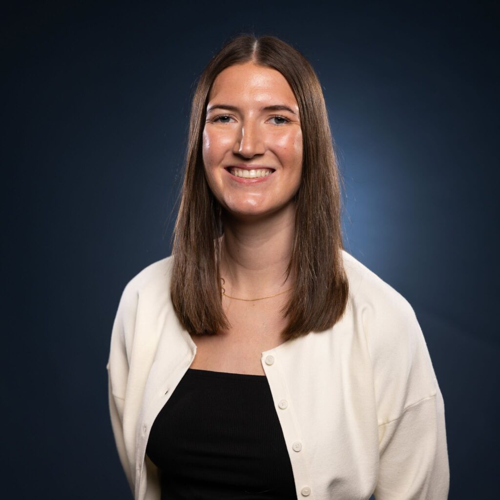 Mallory Ruff Mallory Middendorff | PLUS